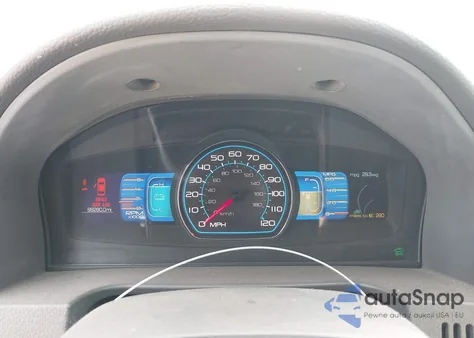 2011 Ford Fusion Hybrid from USA, damaged, VIN 3FADP0L39BR247917